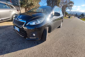 Peugeot 108 VTi 68 5 porte Allure