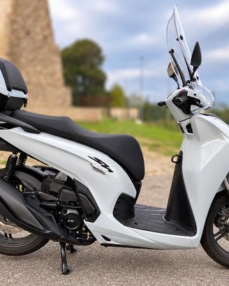 Honda SGMH 350i - 2026 - 1120 km -6 anni garanzia