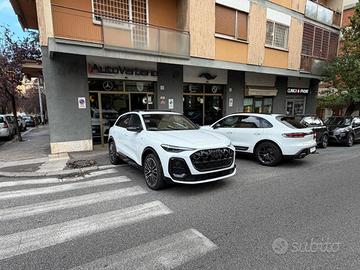 AUDI Q5 TDI 204Cv mHEV+ S tronic quattro S line