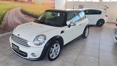Mini 1.6 16V Cooper D***PROMO***