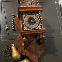 Antico orologio da parete olandese