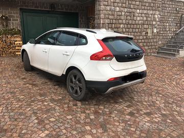 VOLVO V40 CROSS COUNTRY D3 - 2.0 da 150CV