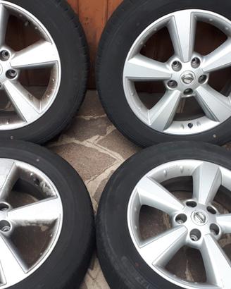 Set 4 cerchi in lega Nissan Qashqai J10 R17