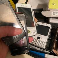 Lotto vari cellulari per anziani nuovi