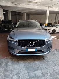 Volvo XC60 B4 Hybrid Diesel automatica del 2021