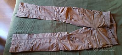 Pantaloni cargo