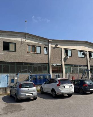 Immobile di 2308 m² con più di 5 locali a Caramagn