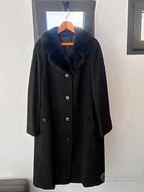 Cappotto vintage  mai indossato con collo di pelo