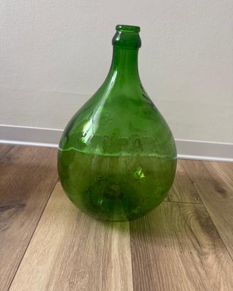 Vaso decorativo in vetro verde stile damegiana