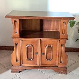 Mobile in legno porta TV/bar