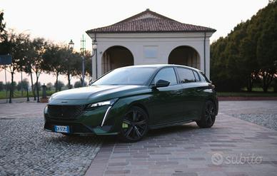 Peugeot 308 GT Pack Plug-in Hybrid 225 CV e-EAT8