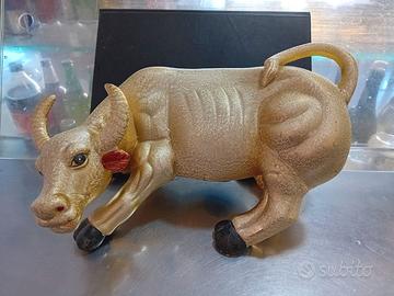 Salvadanaio Toro Zodiaco Cinese dorato grande 33cm