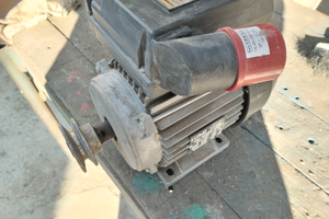 Motore elettrico 380 w