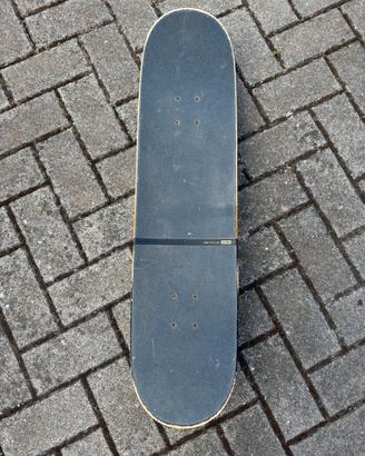 Skateboard Globe 8.25’’
