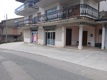 Locale commerciale a Lenola (LT) 