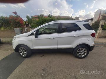 FORD ECOSPORT 2019
