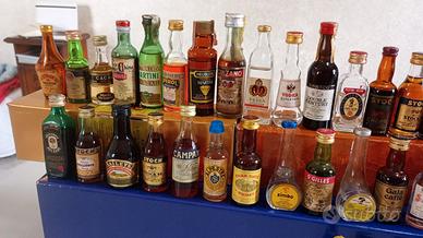 Lotto 75 Mignon liquori alcolici whisky aperitivi 