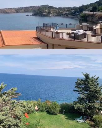 Villa con discesa a mare privata