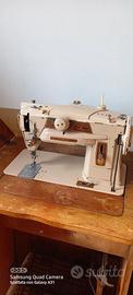Macchina per cucire Singer M401