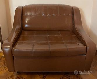 Divano letto in pelle