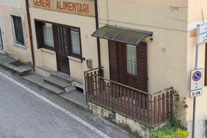 Appartamento piano terra. Val Posina Centro