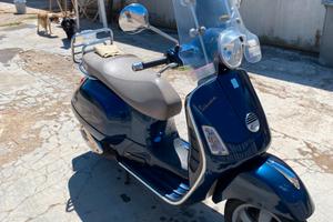 Piaggio vespa gts 250 ie