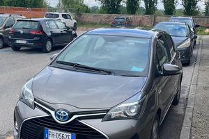 Vendita Toyota Yaris