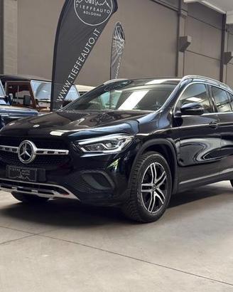 MERCEDES-BENZ GLA 180 d Automatic Business Extra