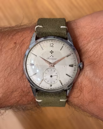Perseo Grand Prix vintage 36mm Cortébert cal.677