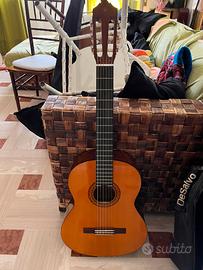 Chiatarra classica Yamaha con custodia