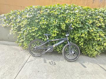 BMX Royal Bugatti Tornado 