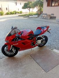  Ducati 848