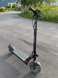 monopattino elettrico