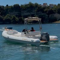 Gommone Doviboat 7 Mt motorizzato Yamaha 150