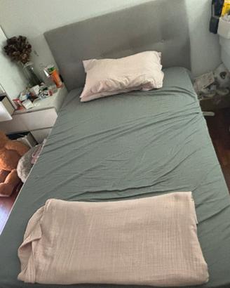 Letto una piazza e mezza con materasso