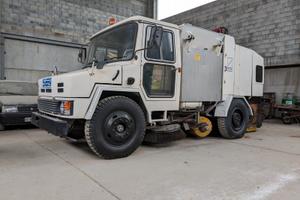 Spazzatrice stradale Sicas 4000