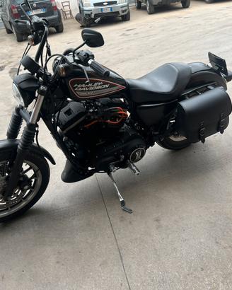 Harley-davidson  sportster 883R