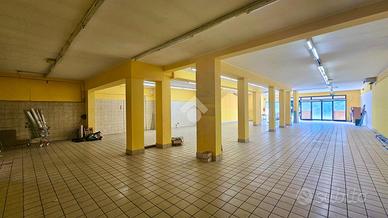 NEGOZIO A SAN VITO AL TAGLIAMENTO