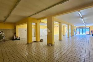 NEGOZIO A SAN VITO AL TAGLIAMENTO