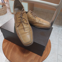 Scarpe Doucal's - modello derby