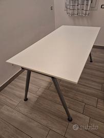 Tavolo/Scrivania IKEA GALANT - Gambe regolabili