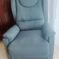 Poltrona relax a due motori