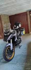 QJ 700 X