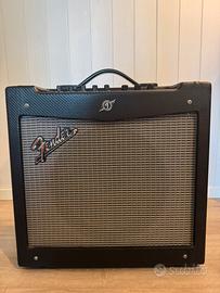 Amplificatore Fender Mustang 2