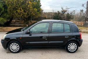 Renault Clio 1.5 dci UNIPROPRIETARIO