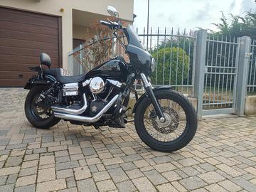 Harley Dyna street Bob 2011