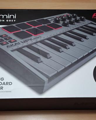 AKAI professional MPK mini Keyboard pad controller