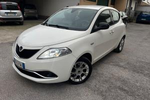 LANCIA Y 1.2 BENZINA 70 CV FULL OPTIONAL