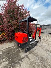 E230 - Mini escavatore 15 q PEL JOB EC15