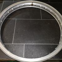 Cerchio 2-1-2x16 in alluminio sanremo